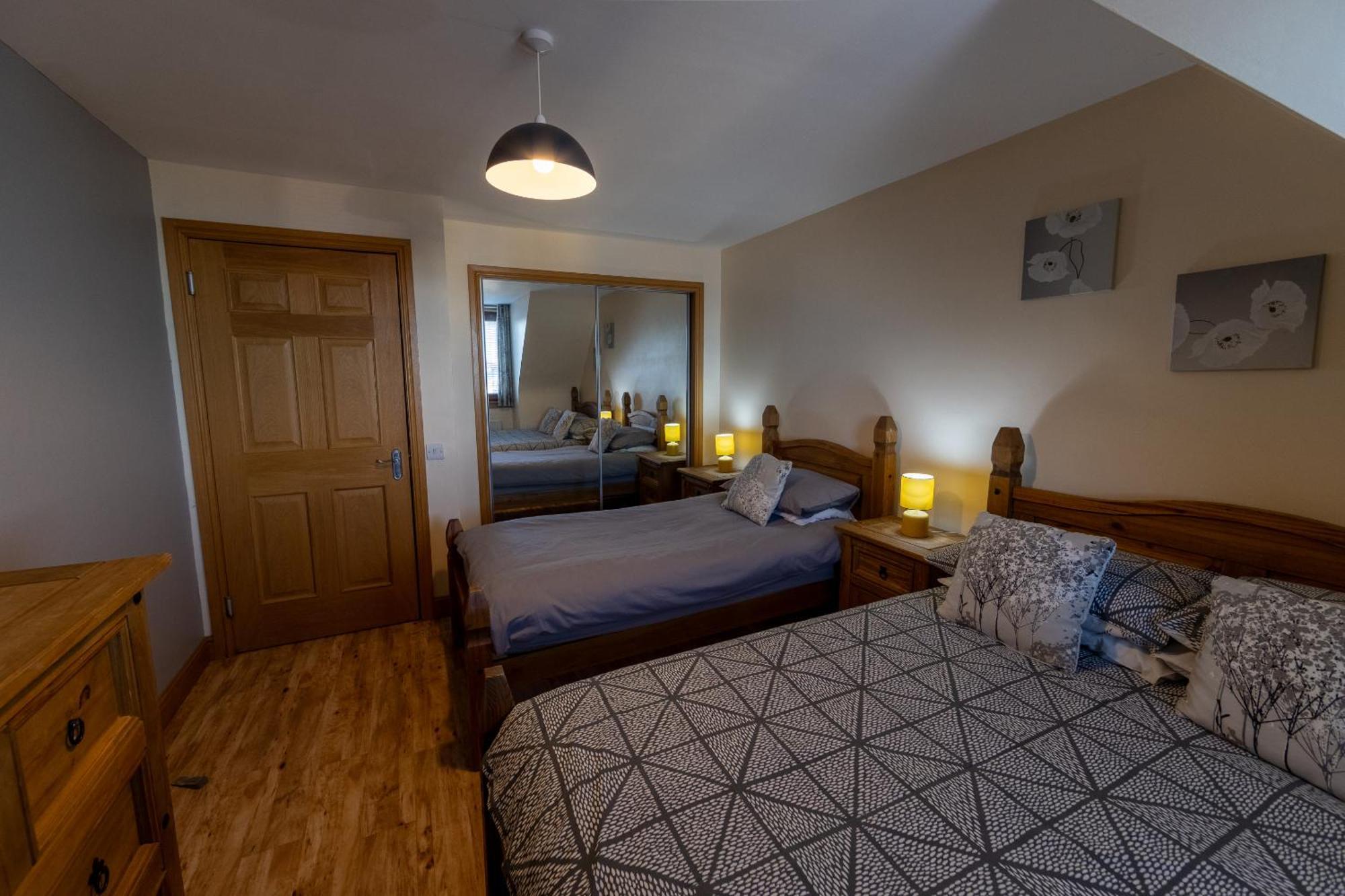 Quay Head View Aparthotel Stranraer Habitación foto